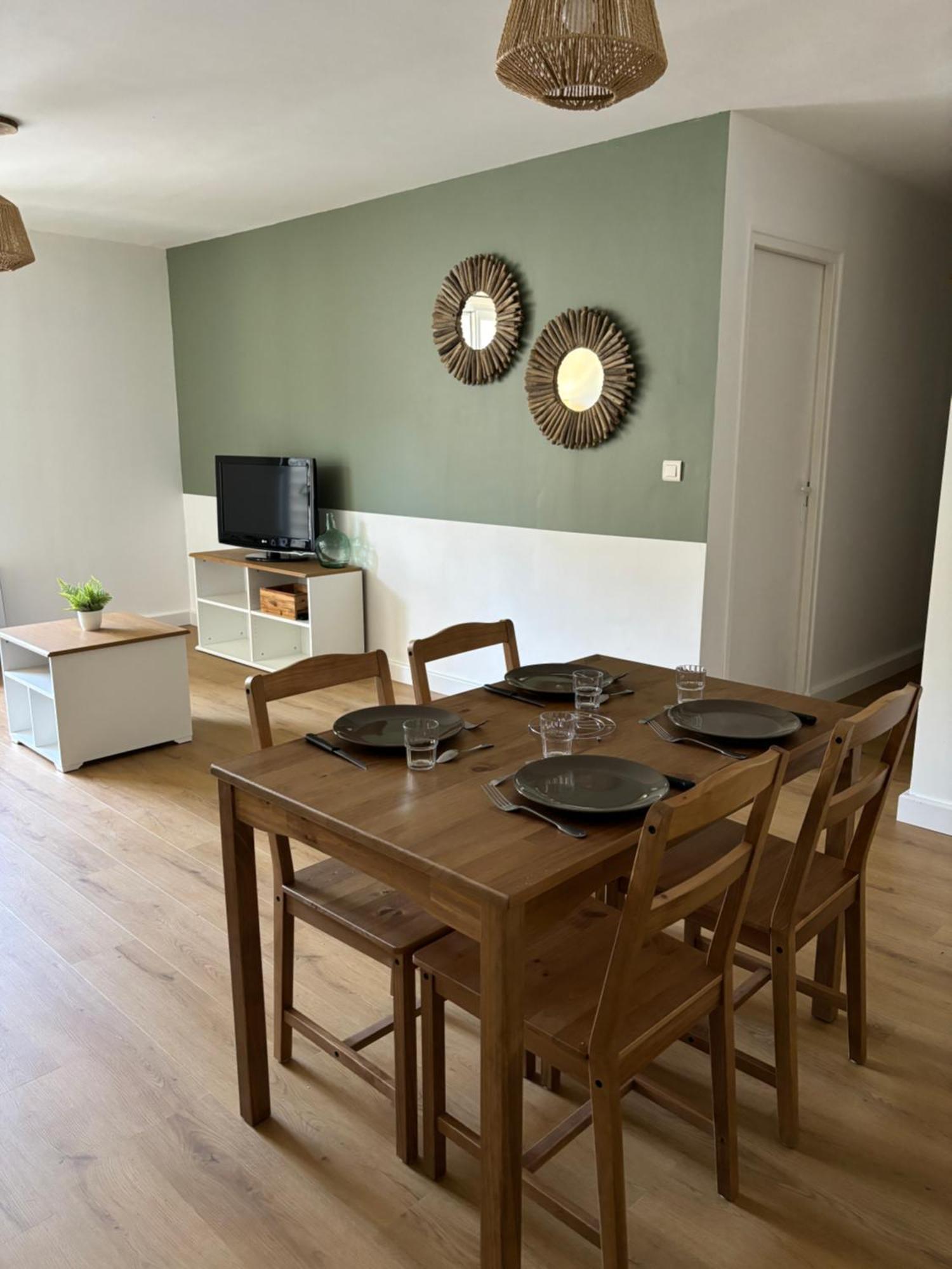 Cottages Des Pins Сент-Илер-де-Рие Екстериор снимка